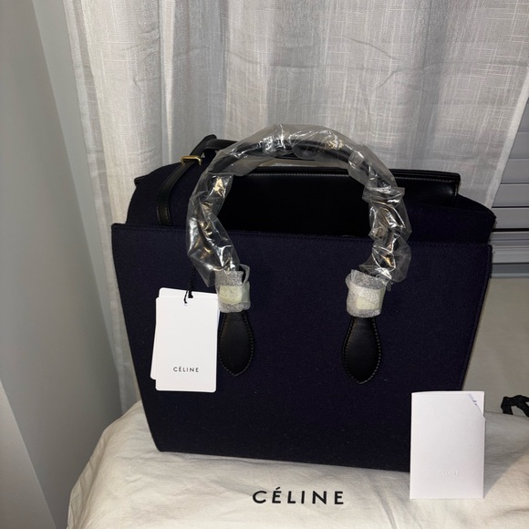 Celine Black and Navy wool and leather Bag - Picture 5 of 14